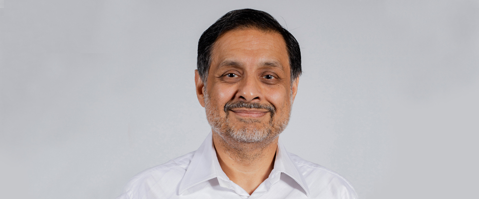 Waqar Ahmed headshot