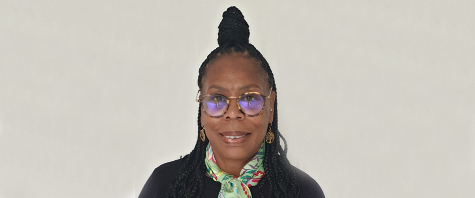 Pauline Sewell's headshot