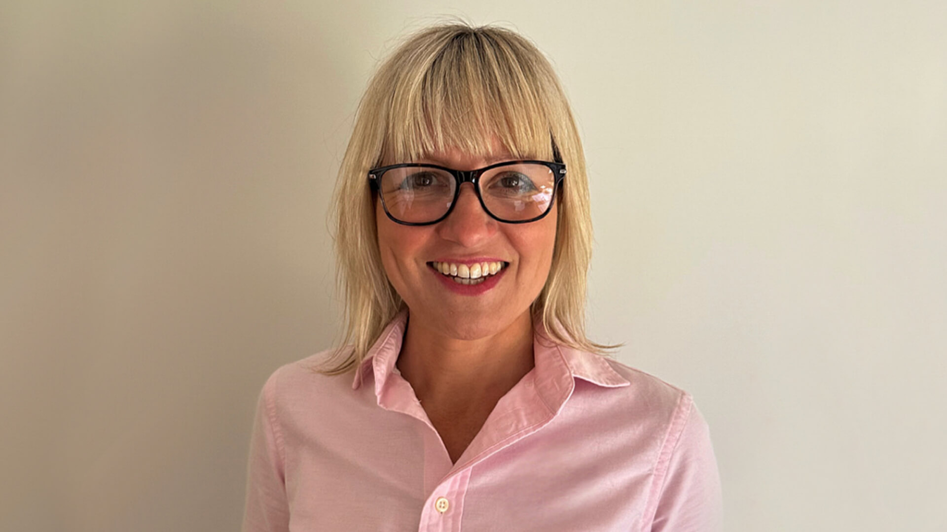 Alison Handley headshot