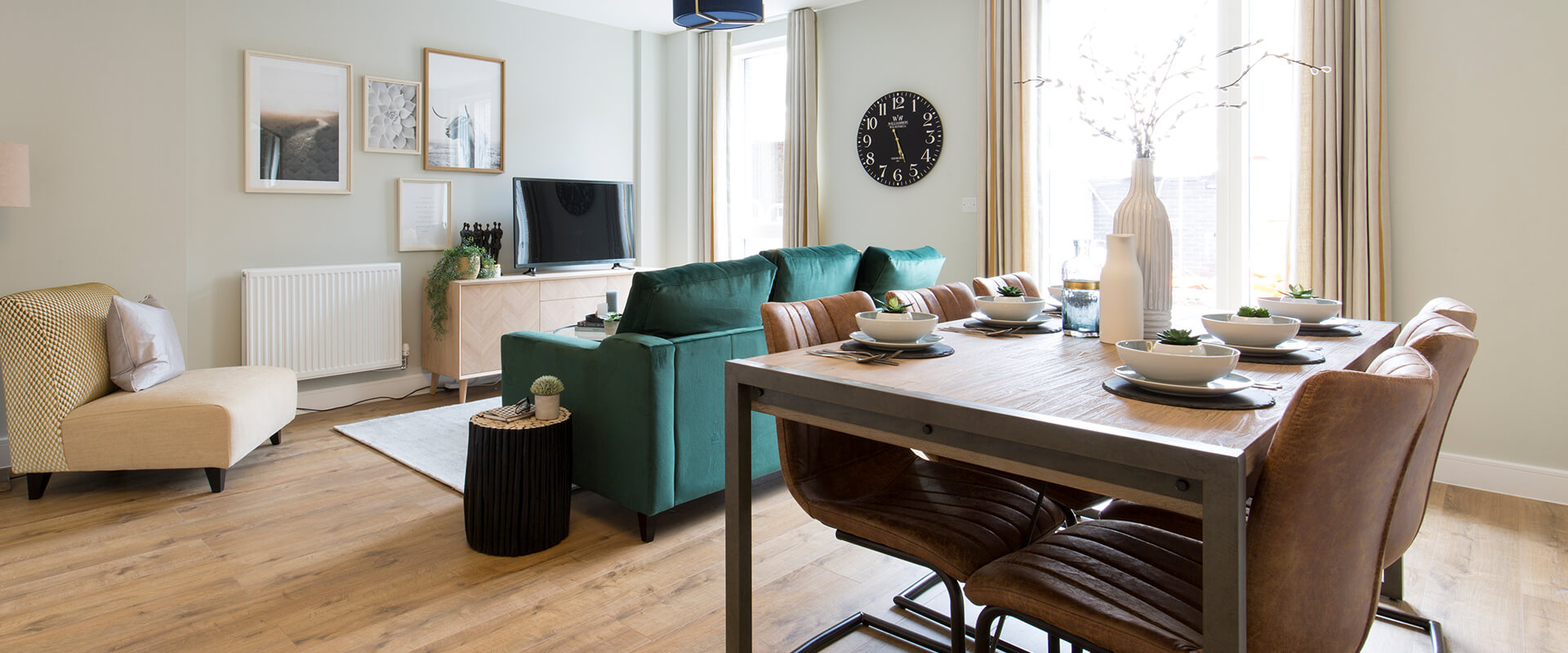 Lounge and dining room interior